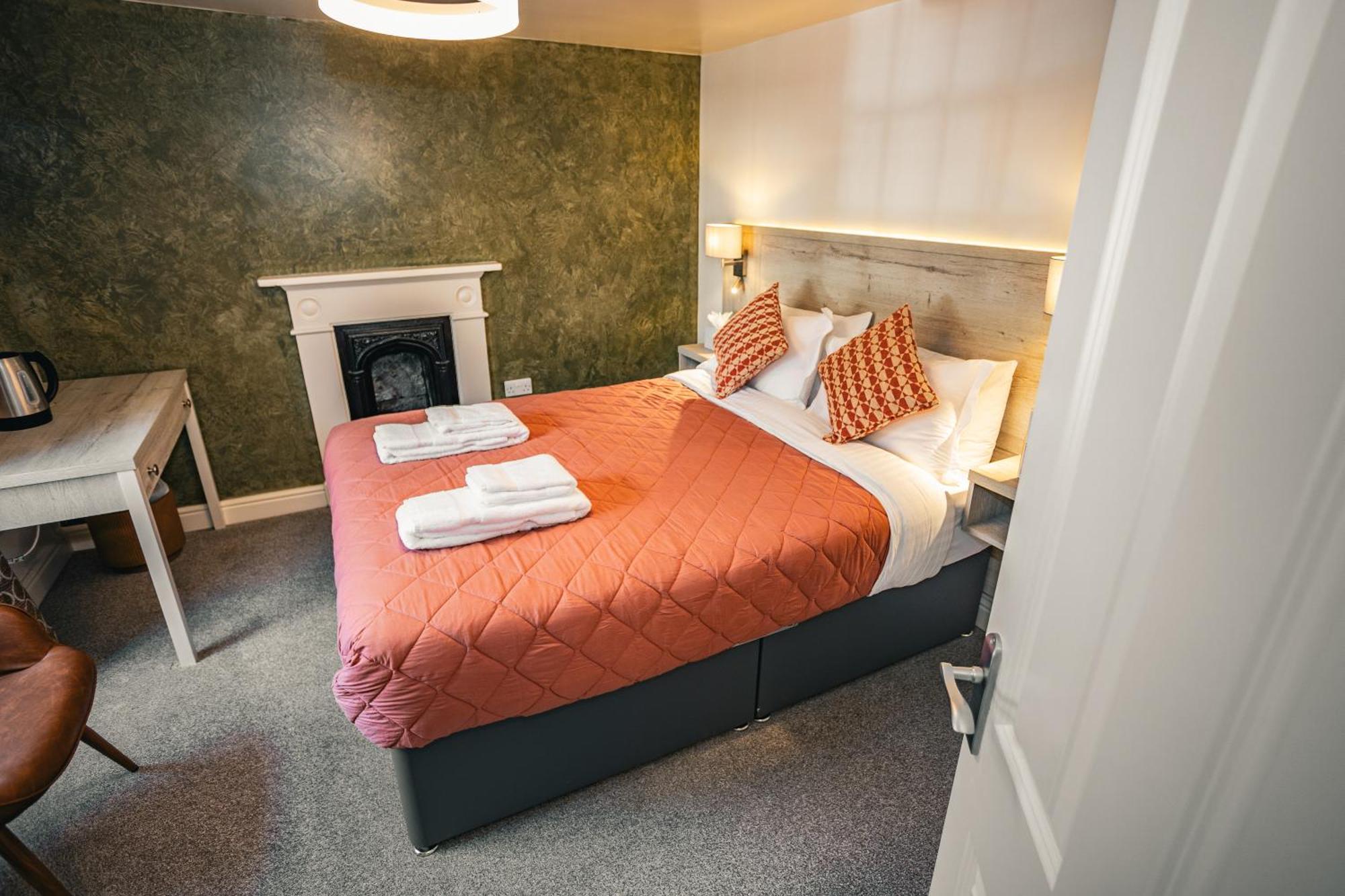 Rooms At The Apple Pie Ембълсайд Екстериор снимка