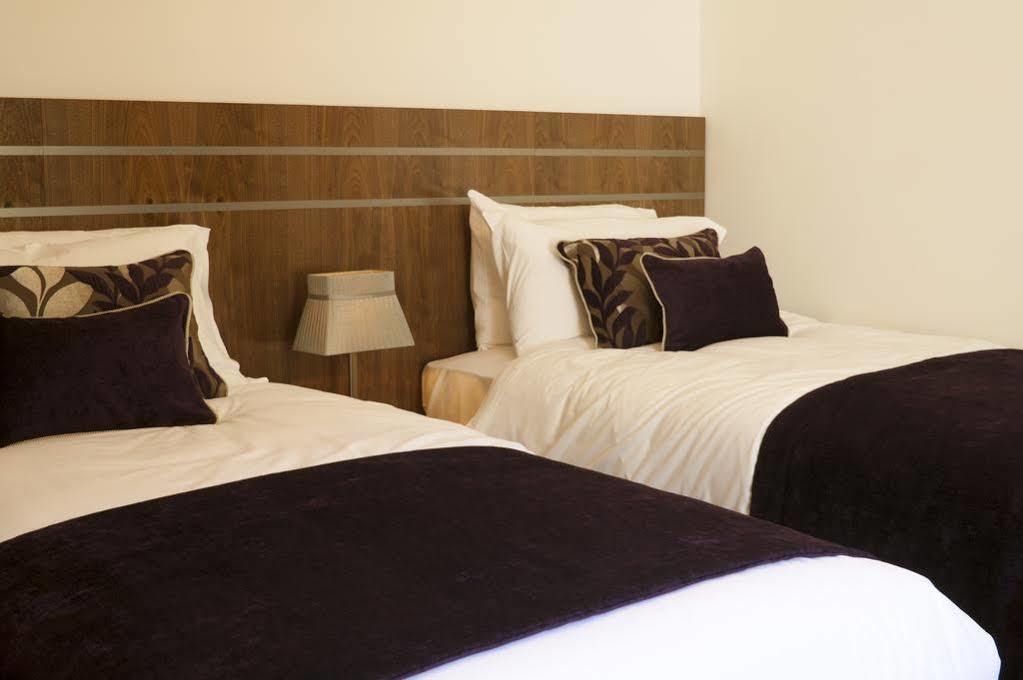 Rooms At The Apple Pie Ембълсайд Екстериор снимка
